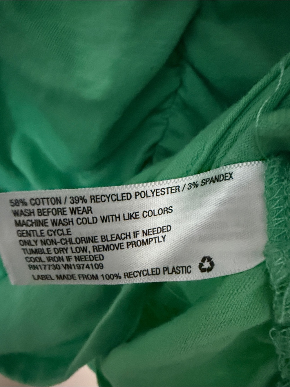 Universal Thread Bright Green Ruched Tank - Picture 3 of 6
